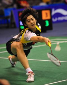 China's Wang Lin returns the shuttle to England's Sarah Walker during the women's singles competition at the 11th Sudirman Cup World Team Badminton Championship in Guangzhou, south China's Guangdong Province, May 10, 2009. Wang won 2-0.