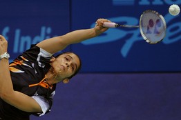 Saina Nehwal of India plays against Susan Egelstaff of Scotland in the women&rsquo;s singles semifinal badminton match of the XIX Commonwealth Games at the Siri Fort sports Complex in New Delhi on October 12, 2010.