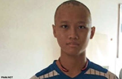 Teen with leukaemia determined to play badminton for state again
