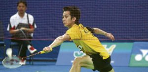 Malaysia Tigers&rsquo; Chong Wei Feng defeated Musica Champion&rsquo;s Lee Hyun Il 21-15, 21-19 yesterday.