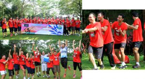 It's nice to see some old faces such as Joko Suprianto, Rexy Mainaky (the Chief Coach of Indonesia team) returned and shared their experiences with those younger players