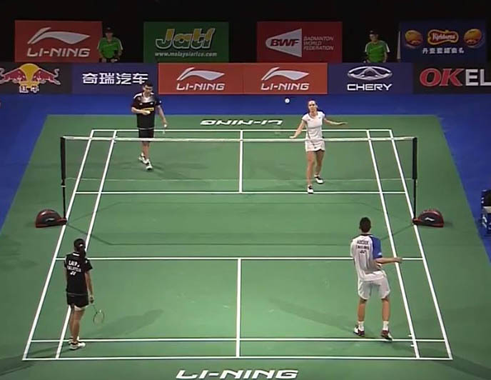 Lai Pei Jing-Tan Aik Guan and Chris Adcock - Gabby Adcock are warming up before the match