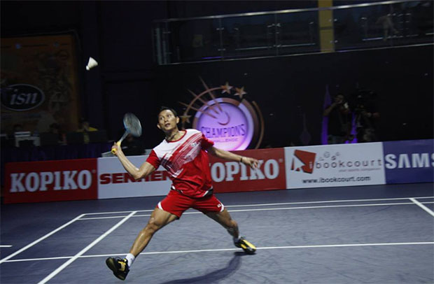 Sony Dwi Kuncoro finishes off Chong Yee Han with an easy winner.