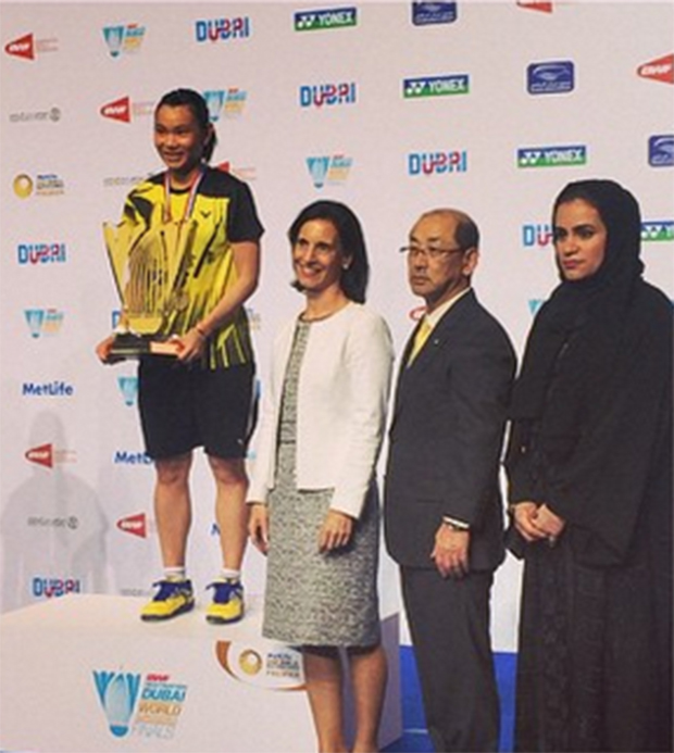 Tai Tzu Ying with her Superseries Finals trophy