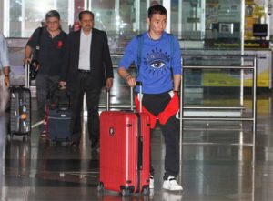 Lee Chong Wei arrives at Kuala Lumpur International Airport after his hearing concludes at Amsterdam last Saturday (Photo: Goh Thean Howe)