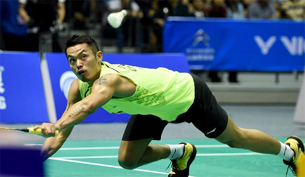 Lin Dan is on course to defend the Badminton Asia Championships title