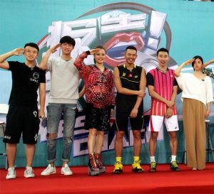Lee Chong Wei, Lin Dan and other celebrities that appear as contestants on the "Yes! Coach" reality TV show. (photo: HHW)
