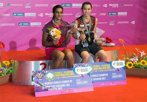 Tai Tzu-Ying and P.V. Sindhu pose on the podium. (photo: AP)