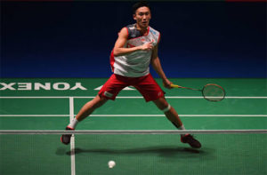 Kento Momota is the next generation of badminton star. (photo: AFP)