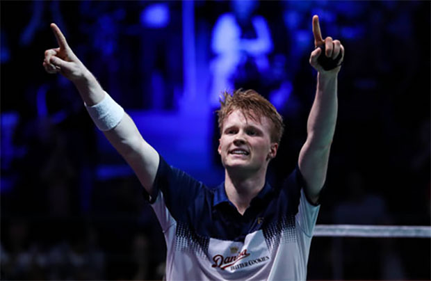 Badminton Video - 2018 Denmark Open QF - Anders Antonsen (Denmark) vs. Huang Yuxiang (China)
