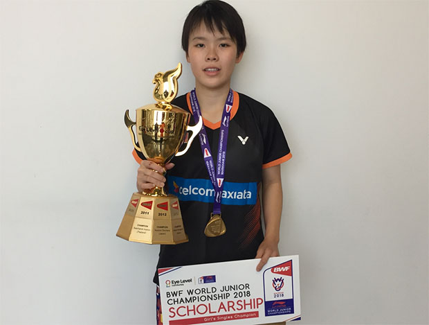 Congratulations pour in for Goh Jin Wei after winning her second World Junior title on Sunday. (photo: Badminton Canada)