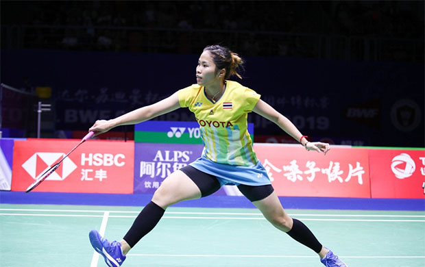 Ratchanok Intanon’s heroine act helps propel Thailand into the 2019 Sudirman Cup semi-final. (photo: Osport)