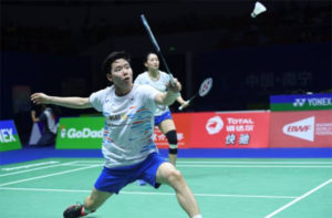 Seo Seung-Jae (front) receives a one-year suspension from Badminton Korea Association (BKA). (photo: Shi Tang/Getty Images)