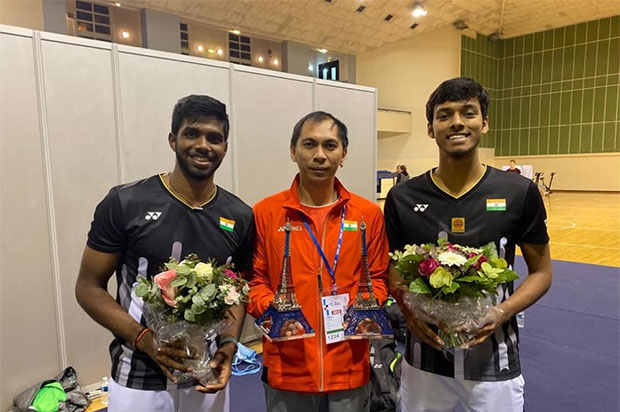 Flandy Limpele (middle) steps down as doubles coach citing family reasons. (photo: Flandy Limpele's Facebook)