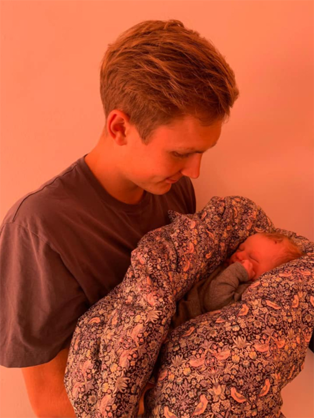 Congratulations to Viktor Axelsen and welcome to the world, Vega Rohde Axelsen! (photo: Viktor Axelsen's Facebook)
