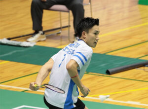Kento Momota to play Kanta Tsuneyama in All-Japan Championships Final. (photo: sanspo)