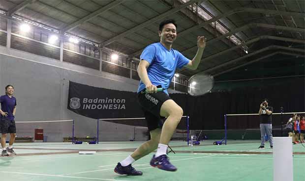 Hendra Setiawan passes the fitness test. (photo: PBSI)