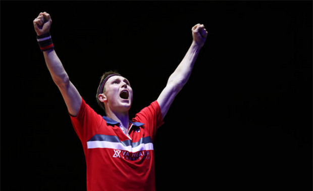 Wish Viktor Axelsen and his family are happy with everything in Dubai. (photo: Naomi Baker/Getty Images)