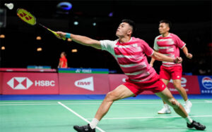 Lee Yang/Wang Chi-lin score the second point for Chinese Taipei against Thailand. (photo: Shi Tang/Getty Images)