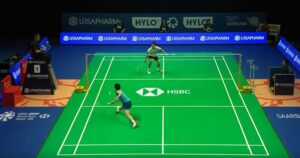 Screenshot 1 - Chou Tien Chen vs. Anthony Sinisuka Ginting in the 2022 Hylo Open final.