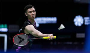 Lee Zii Jia was able to redeem himself in the 2023 BAMTC quarter-finals by getting a win over Lei Lanxi after losing in the last Group B match against HS Prannoy of India. (photo: Shi Tang/Getty Images)