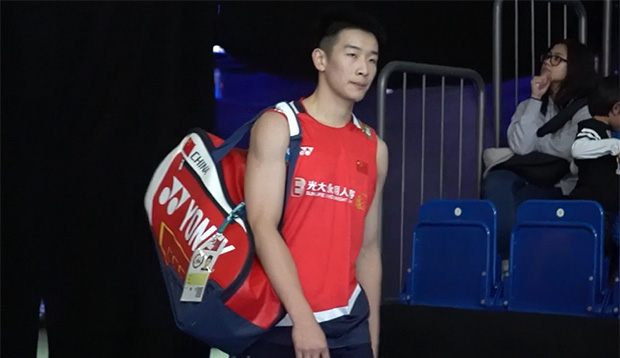 Li Shi Feng beats Kento Momota to enter the 2023 German Open men's final (photo: German Open)