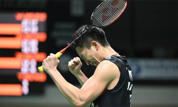 Kento Momota seems to get his mojo back. (photo: AFP)
