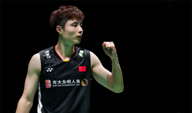 Shi Yuqi to lead China's challenge at the 2023 Badminton Asia Championships. (photo: Shi Tang/Getty Images)