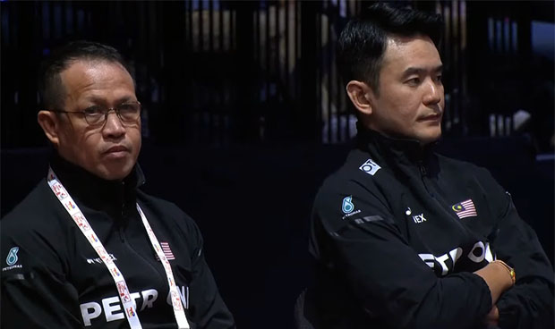 Tan Bin Shen (R) has high expectations of Aaron Chia/Soh Wooi Yik. (photo: BAM)