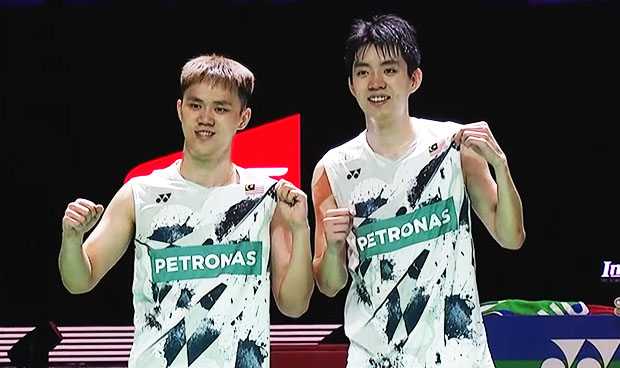 Man Wei Chong/Tee Kai Wun must be learning a lot from the intense battle in the Indonesia Open semi-final. (Photo: BWF)