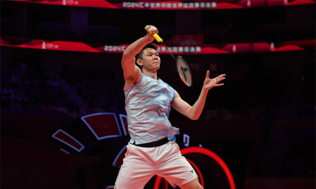 📸 Lee Zii Jia fights through a tough first-round match to secure his first win of 2025 at the Orleans Masters. (Photo: AFP)