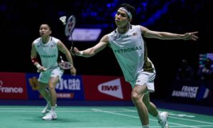 Aaron Chia and Soh Wooi Yik are working to regain their form at the Arctic Open. (Photo: AFP)
