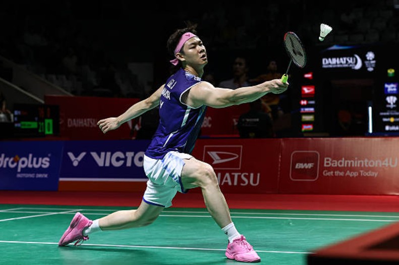 Lee Zii Jia storms to the 2026 Indonesia Masters second round. (Photo: AFP)