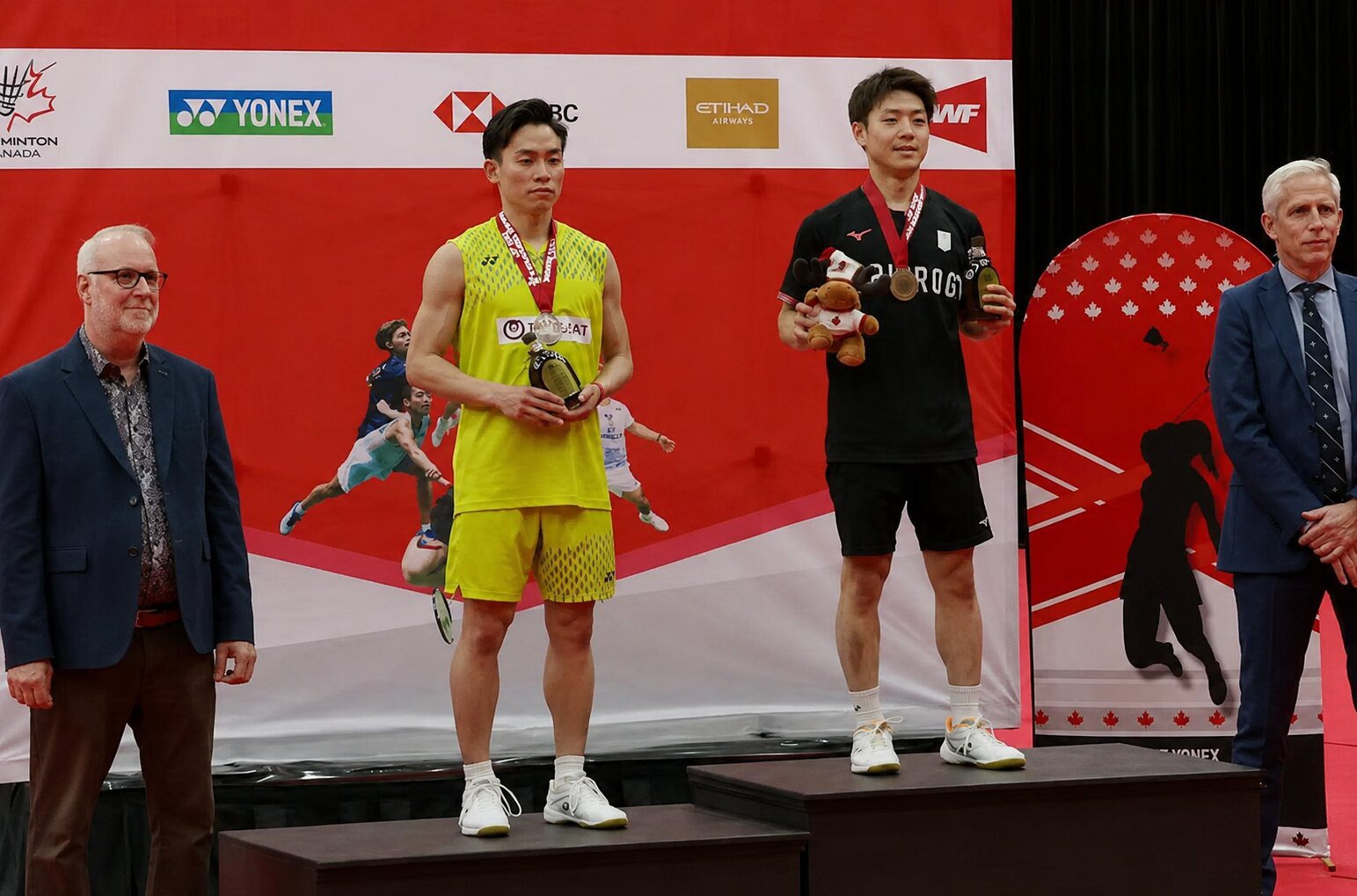 Yudai Okimoto (R) defeats Riki Takei in an all-Japanese men’s singles final as Japan sweeps all five titles at the 2026 Canada Open badminton tournament. (Photo: AFP)
